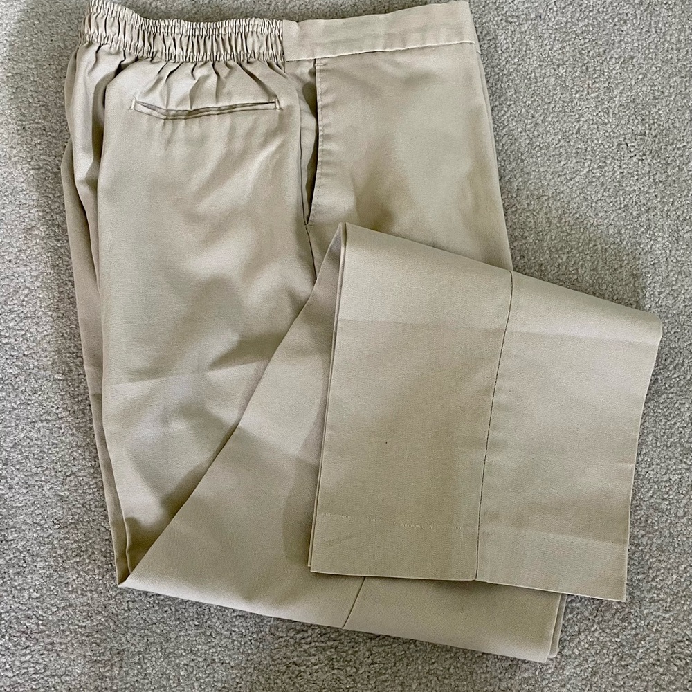 💥SALE💥 Haggar Mens Iron Free Khakis